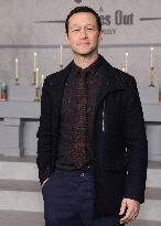 Wake Up Dead Man A Knives Out Mystery Premiere - LA