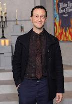 Wake Up Dead Man A Knives Out Mystery Premiere - LA