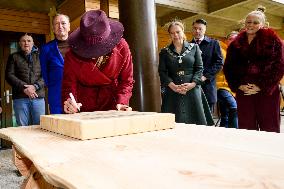 Queen Maxima Opens Circular Wooden Residential Building - Rotterdam