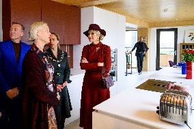 Queen Maxima Opens Circular Wooden Residential Building - Rotterdam