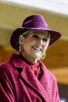 Queen Maxima Opens Circular Wooden Residential Building - Rotterdam