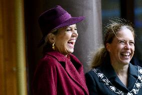 Queen Maxima Opens Circular Wooden Residential Building - Rotterdam