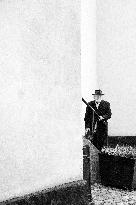 LASZLO KRASZNAHORKAI