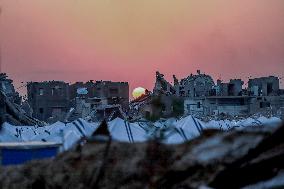 Egypt Builds Camp In Central Gaza