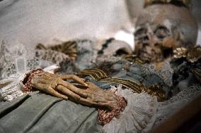 Mummies at the Museum of Mankind - Paris