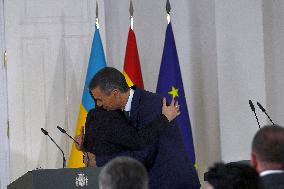 Sanchez Welcomes Zelenski - Madrid