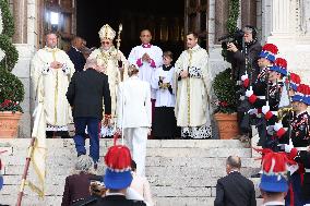 NO TABLOIDS - Monaco National Day Celebrations - Cathedral