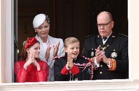 NO TABLOIDS - Monaco National Day Celebrations - Balcony