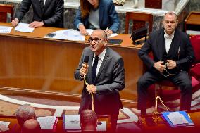 Questions To The Government - Paris