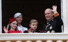 NO TABLOIDS - Monaco National Day Celebrations - Balcony