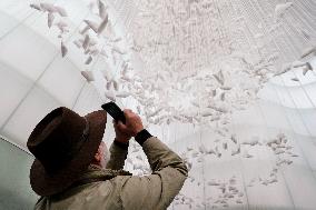 Chiharu Shiota's Art Installation Moment the Snow Melts at Mudec - Milan