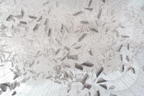 Chiharu Shiota's Art Installation Moment the Snow Melts at Mudec - Milan