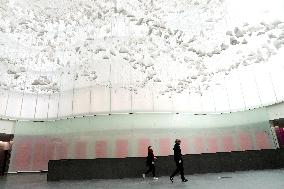Chiharu Shiota's Art Installation Moment the Snow Melts at Mudec - Milan