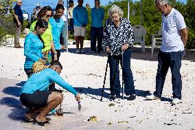 Princess Beatrix Visits Bonaire - The Netherlands