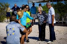 Princess Beatrix Visits Bonaire - The Netherlands