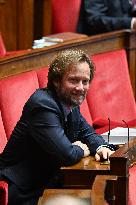 Questions To French Government Assembly - Paris