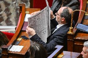 Questions To French Government Assembly - Paris