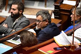 Questions To French Government Assembly - Paris