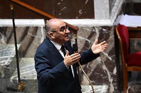 Questions To French Government Assembly - Paris