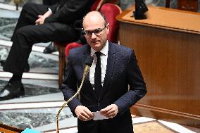 Questions To French Government Assembly - Paris