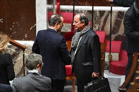 Questions To French Government Assembly - Paris