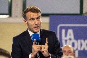 Macron Speaks to Readers of La Voix du Nord - Arras