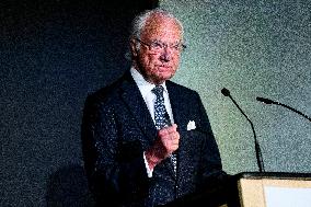 King Carl XVI Gustaf At Canadian Museum of Science and Technology - Ottawa