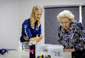 Princess Beatrix Visits Bonaire - The Netherlands