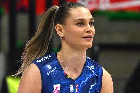 VOLLEY - Serie A1 Femminile - Prosecco Doc A.Carraro Imoco Conegliano vs Eurotek Laica Uyba