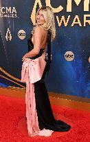 59th Annual CMA Awards - Arrivals