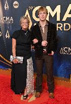 59th Annual CMA Awards - Arrivals