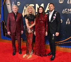 59th Annual CMA Awards - Arrivals