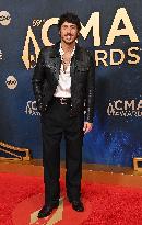 59th Annual CMA Awards - Arrivals