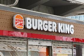 Burger King sign and logo