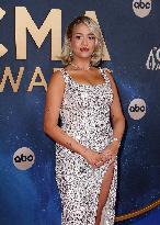 59th Annual CMA Awards - Arrivals