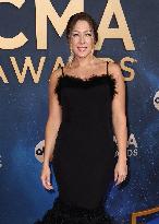 59th Annual CMA Awards - Arrivals