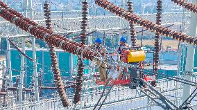 World First Ultra-high Voltage Hybrid Cascaded Flexible DC Converter Station