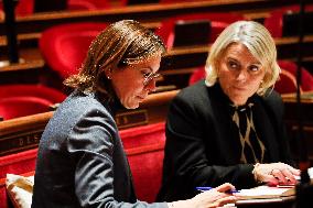 Debate on The Social Security Bill in The Senate - Paris