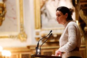 Debate on The Social Security Bill in The Senate - Paris