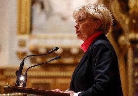 Debate on The Social Security Bill in The Senate - Paris