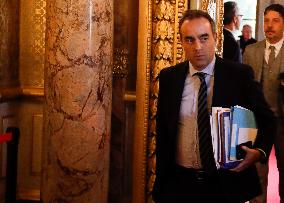 Questions to The Government - Paris