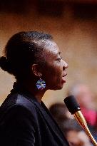 Questions to the Government - Paris