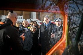 Philippe Tabarot Visits The Saint-Denis Maintenance And Intervention Center