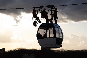 Firefighter evacuation exercice on urban cable car - Limeil-Brevannes