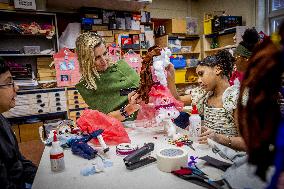 Queen Maxima Visits Mobiel Primary School - Amsterdam