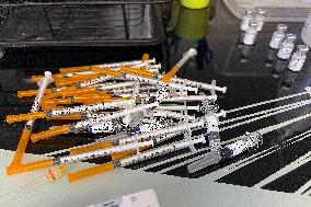 Illustration Covid And Flu Vaccination Syringes - France