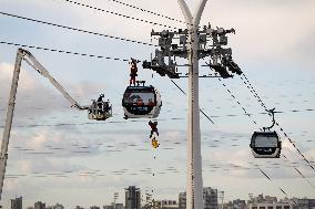 Firefighter evacuation exercice on urban cable car - Limeil-Brevannes