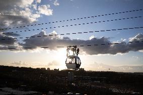 Firefighter evacuation exercice on urban cable car - Limeil-Brevannes