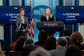 Ed. Secretary McMahon, WH Secretary Leavitt Host Press Briefing at White House