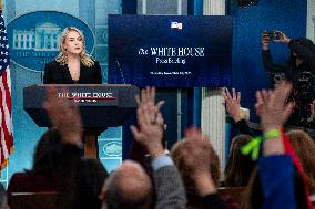 Ed. Secretary McMahon, WH Secretary Leavitt Host Press Briefing at White House